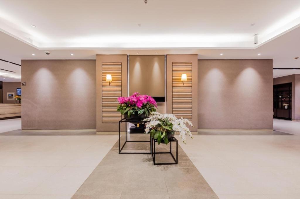 Home Inn Plus Shanghai New International Expo Center Yushan Road Yuanshen Sports Екстер'єр фото